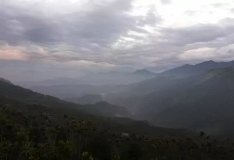 هتل Tai An Cingjing