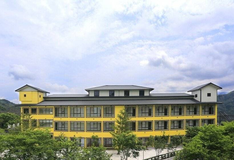 هتل Tai An Cingjing