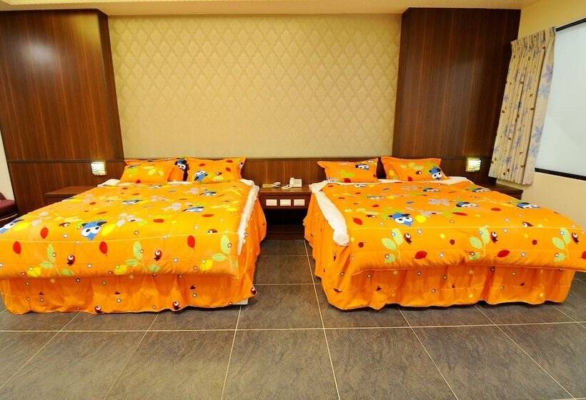 هتل Tai An Cingjing