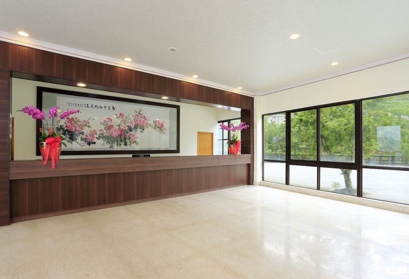 هتل Tai An Cingjing