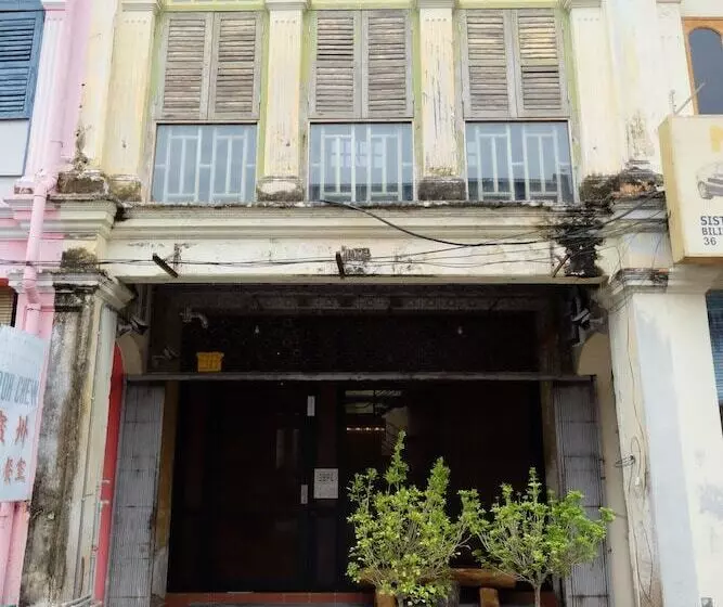 Hotelli 38pc Boutique