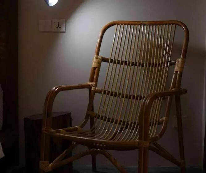 Hotelli 38pc Boutique