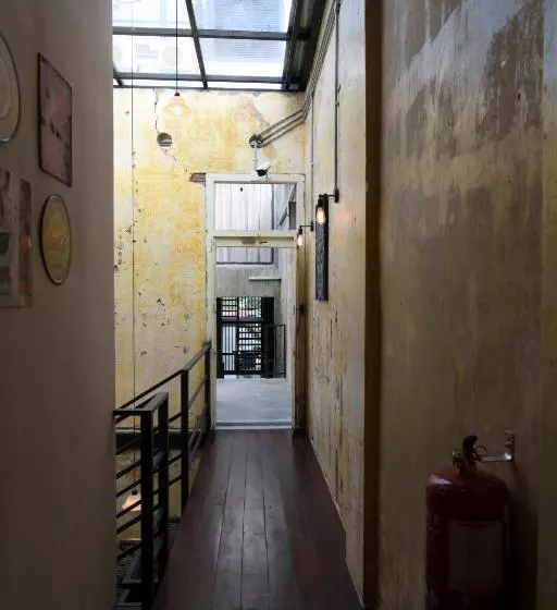 Hotelli 38pc Boutique