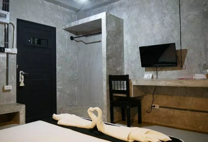 هتل 41 Studio   Adults Only