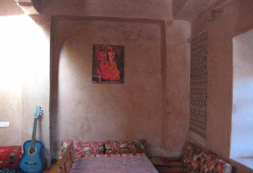 Hotelli Ayouze Auberge