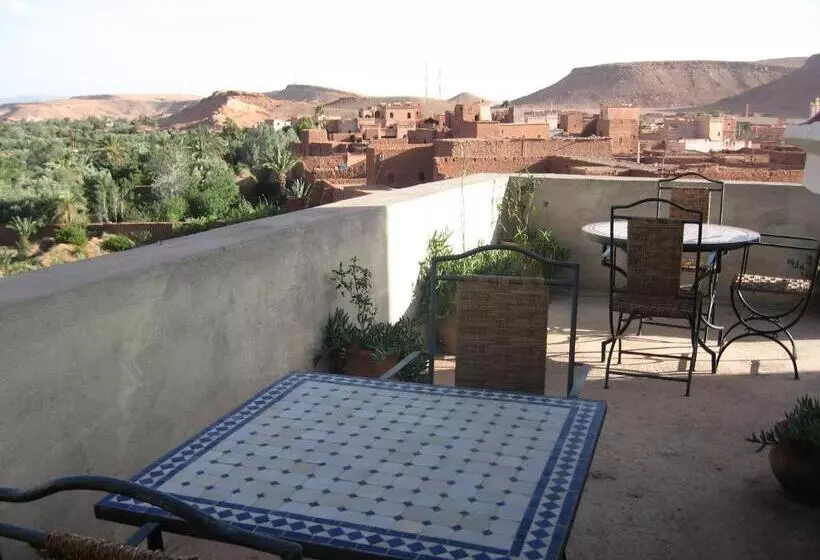 Hotelli Ayouze Auberge