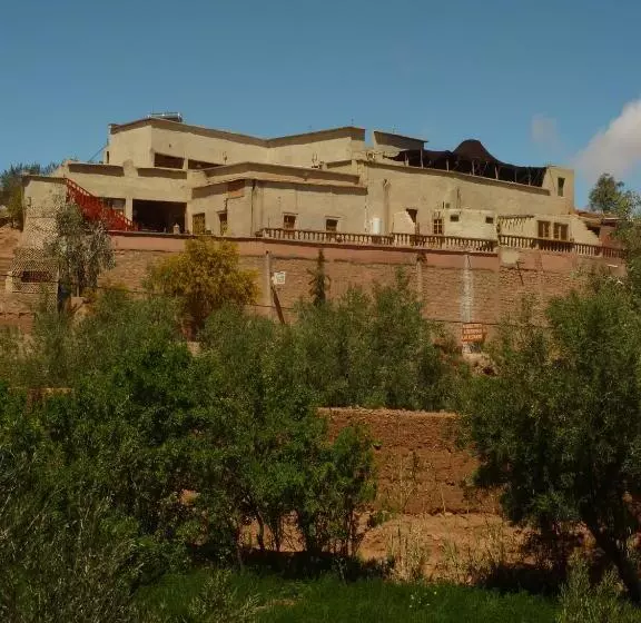 Hotelli Ayouze Auberge