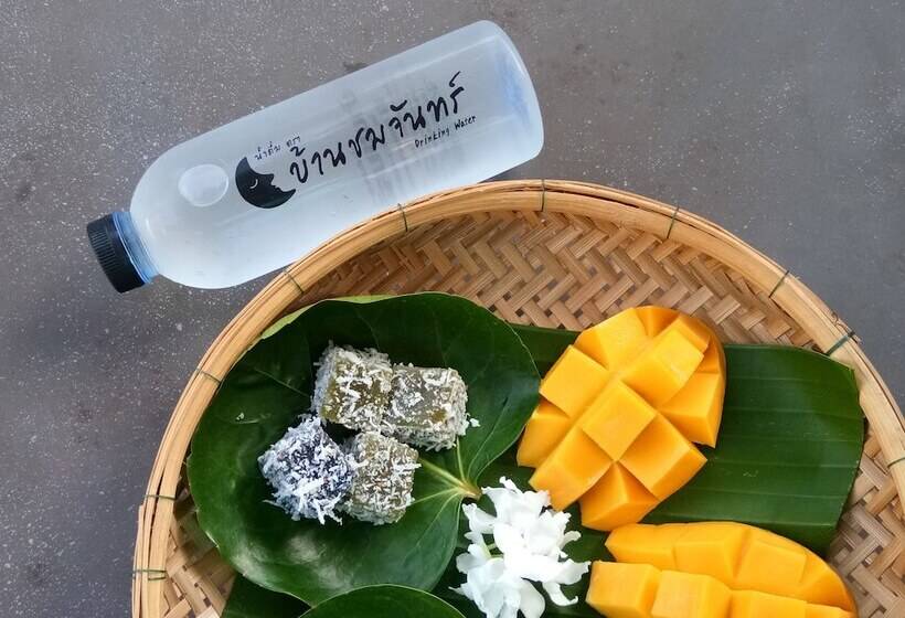 Отель Banchomchan