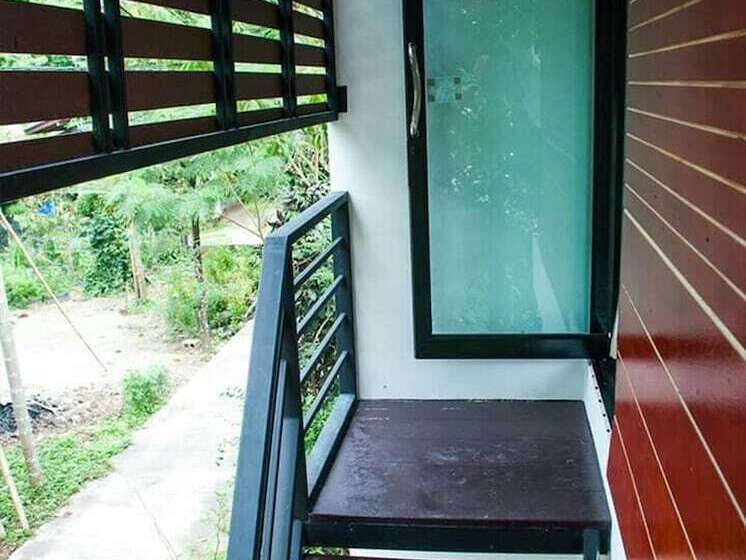 Отель Banchomchan