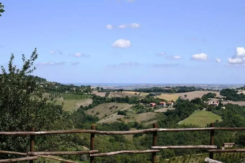 Hotelli Cornio Delle Fronde