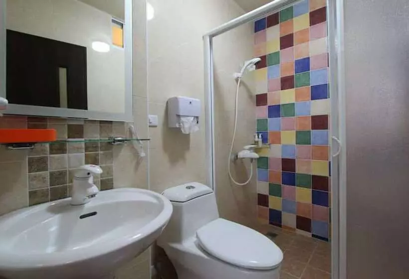 هتل Checheng Sunny Homestay