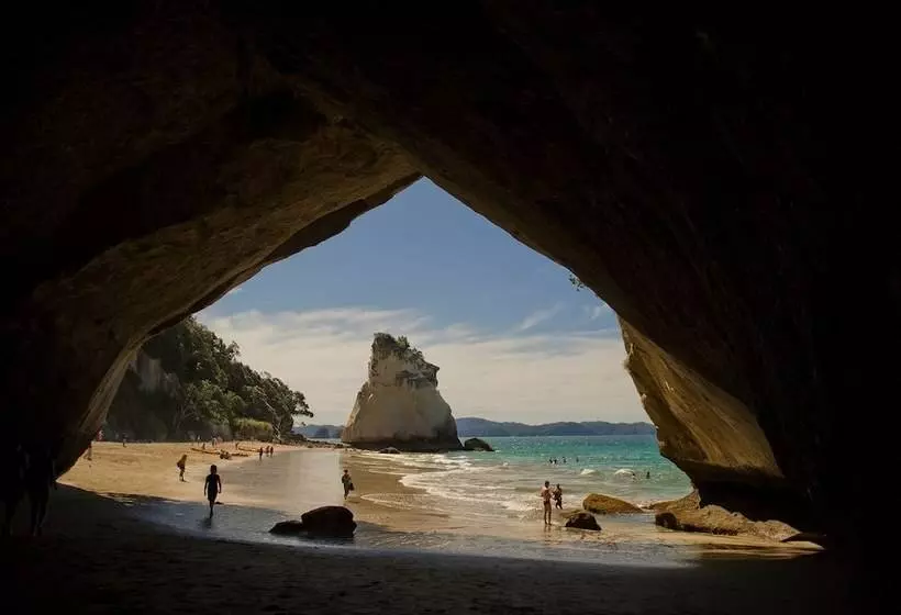 Hotelli Flaxmill Accommodation