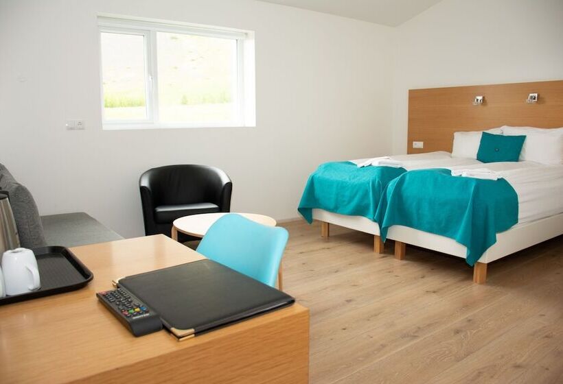 هتل Glacier World   Hoffell Guesthouse