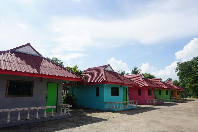 호텔 Jaidee Park Inn