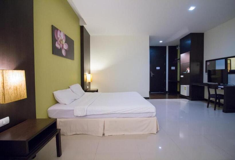 בית מלון כפרי Jumbo House