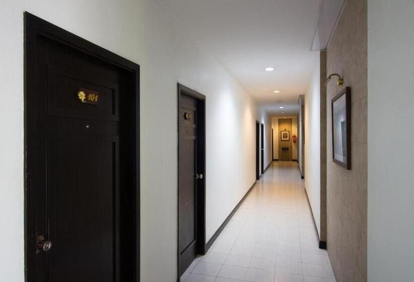 בית מלון כפרי Jumbo House