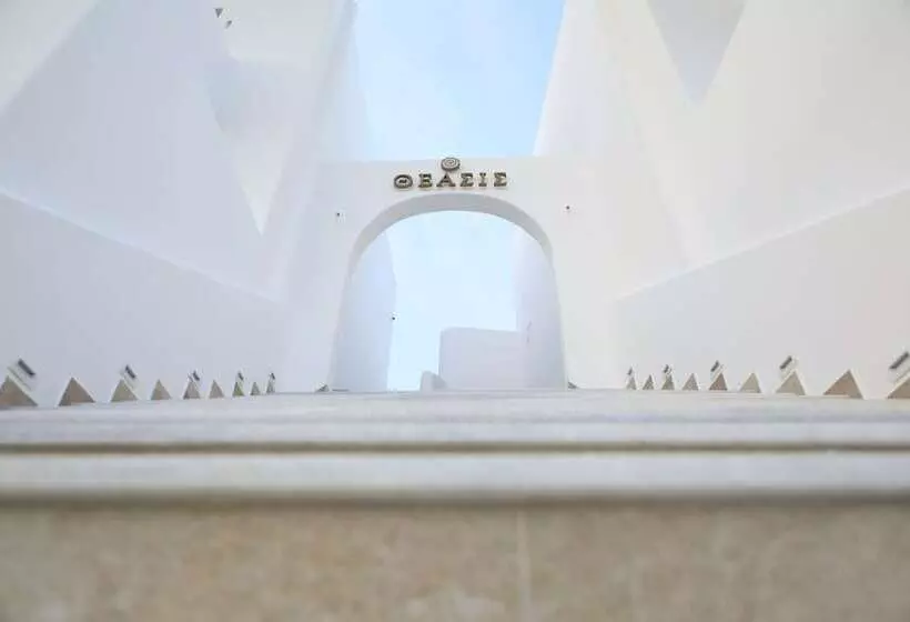 ホテル Theasis Luxury Suites