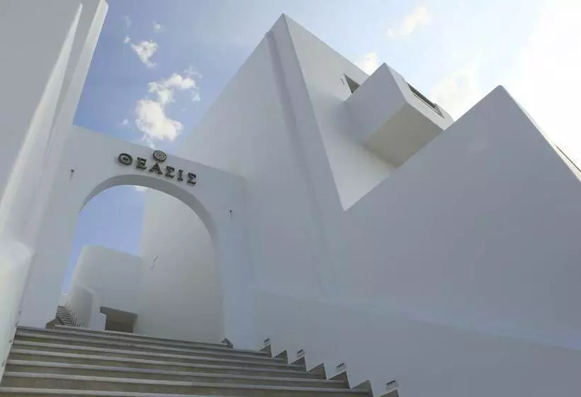 ホテル Theasis Luxury Suites