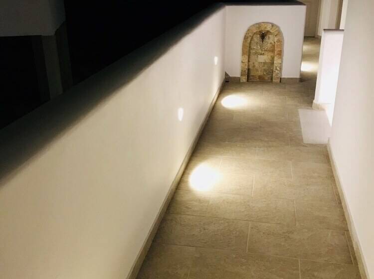 Отель Theasis Luxury Suites