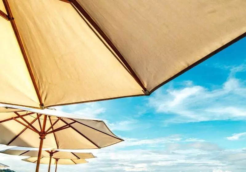 Hotelli Three Sixty   Adults Only