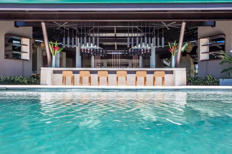 Hotelli Three Sixty   Adults Only