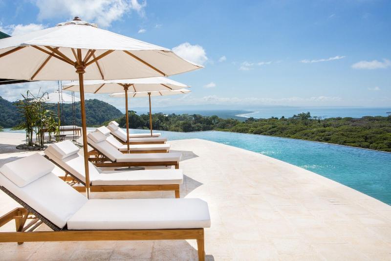 Отель Three Sixty   Adults Only