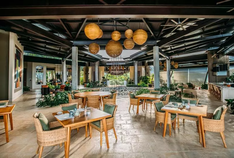 Hotelli Three Sixty   Adults Only