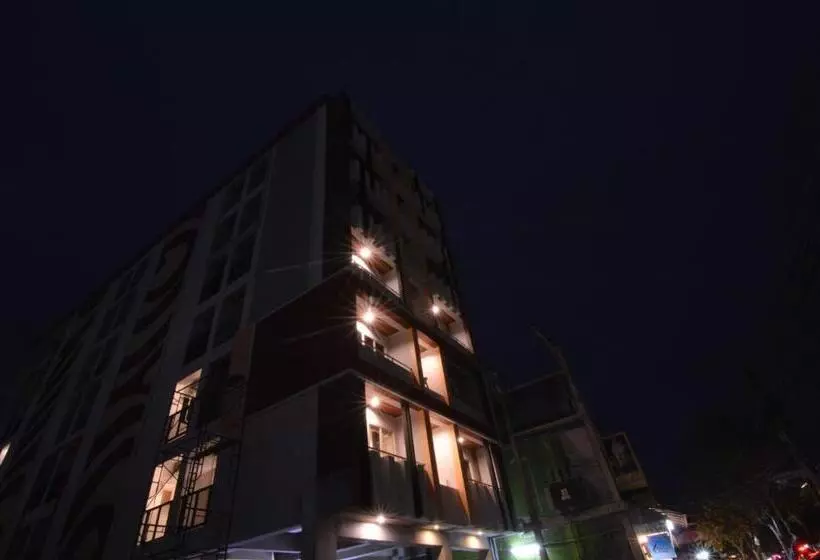 ホテル Ud Capital