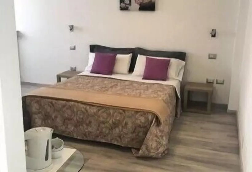 هتل Villa Ester