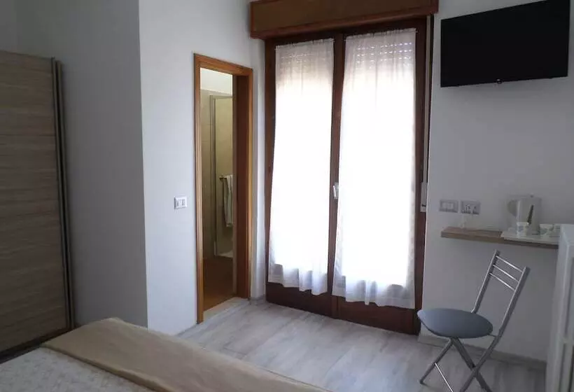 هتل Villa Ester