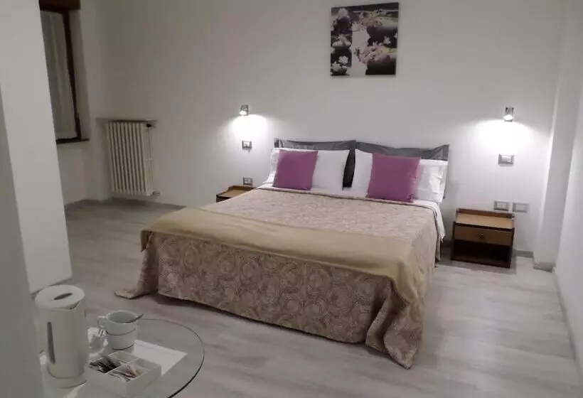 هتل Villa Ester