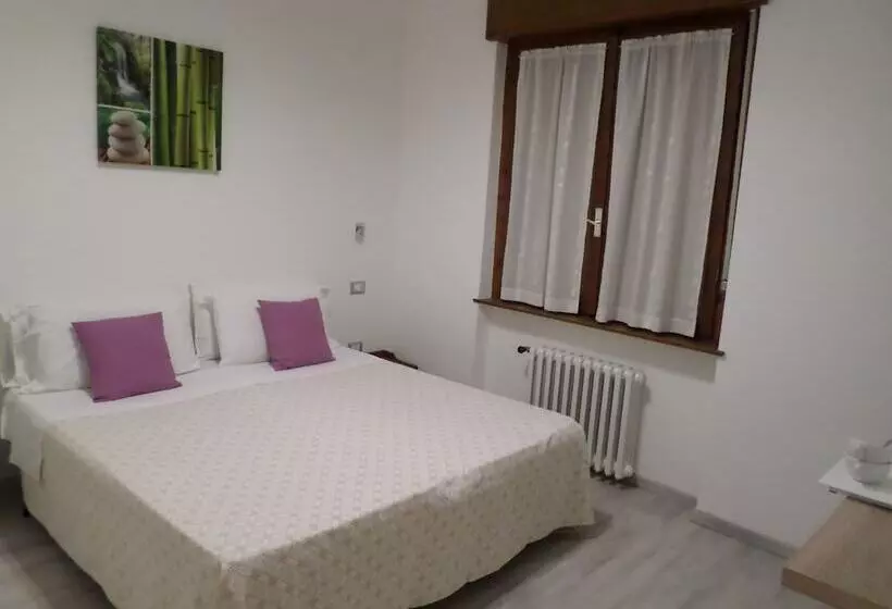 هتل Villa Ester