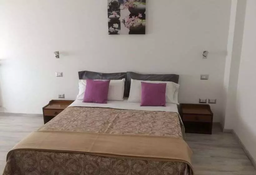 هتل Villa Ester