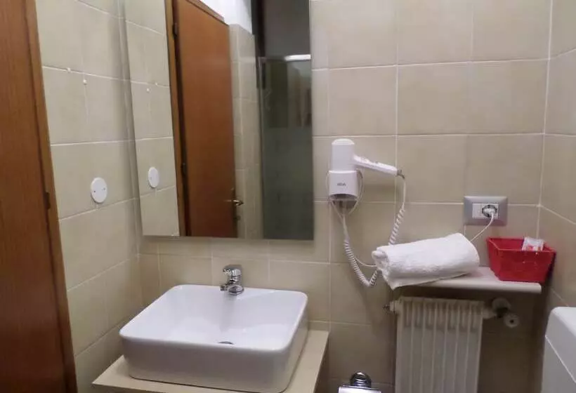 هتل Villa Ester