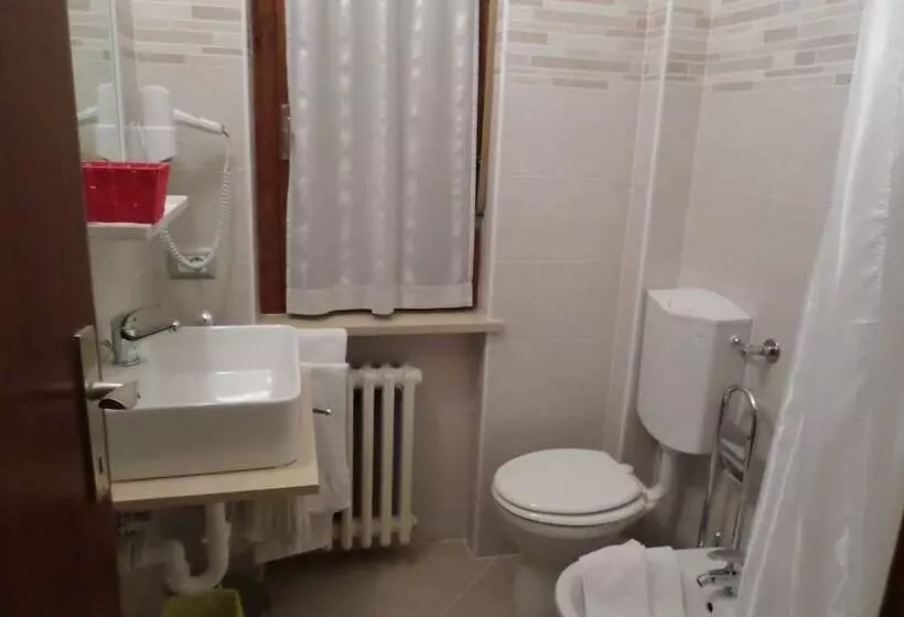 هتل Villa Ester