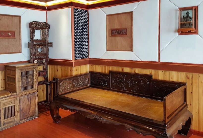 בית מלון כפרי Yangshuo Li River Lodge