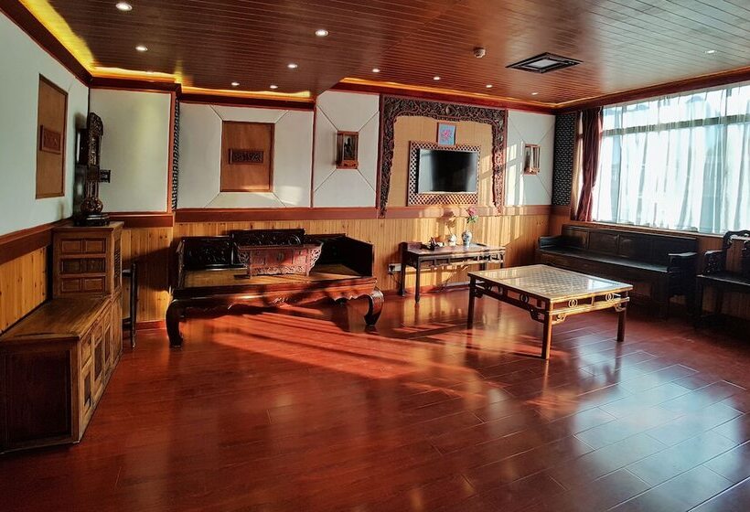 בית מלון כפרי Yangshuo Li River Lodge