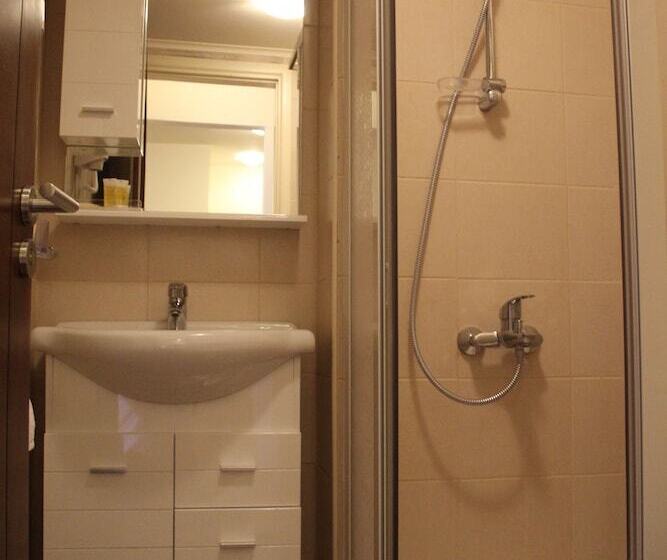 Le Notre Hotel & Ski Resort