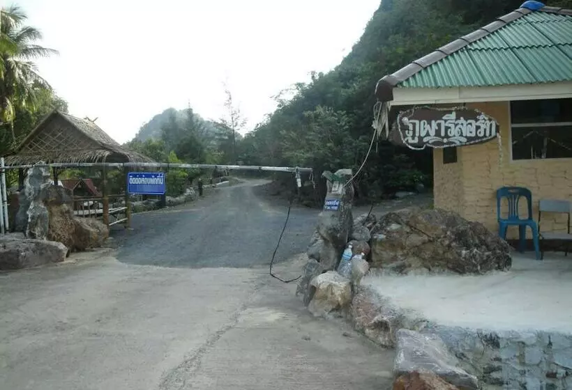 Phupha Resort