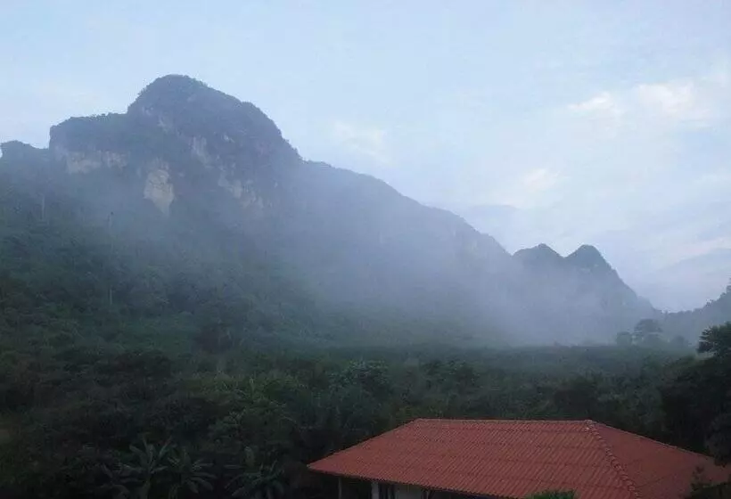 Phupha Resort