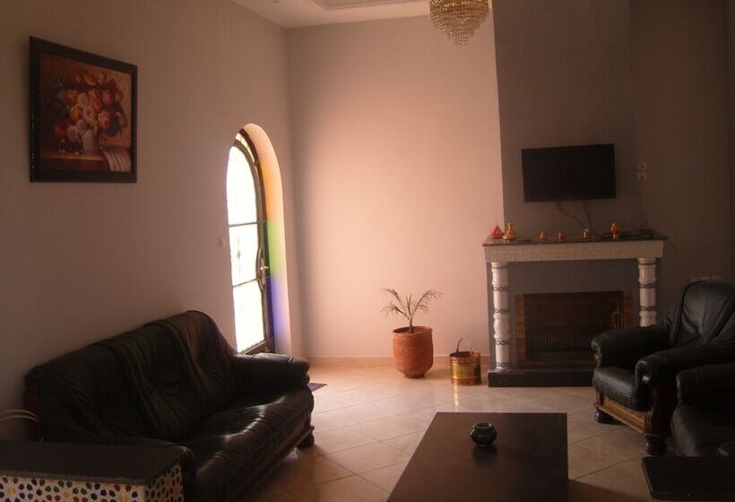 Riad Firdaous Achark