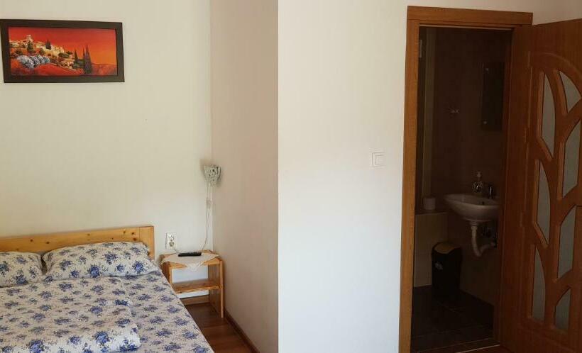 پانسیون Korondi Pisztrangos