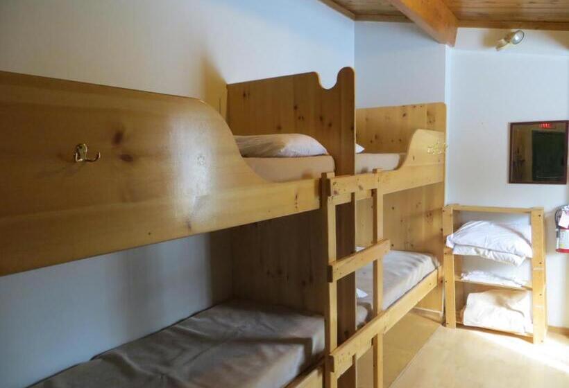 Hi Kananaskis Wilderness   Hostel