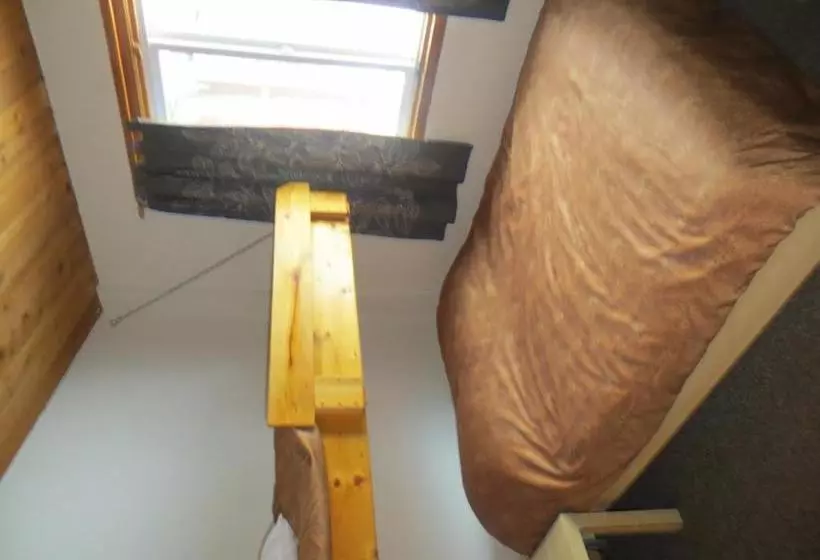 Hi Kananaskis Wilderness   Hostel