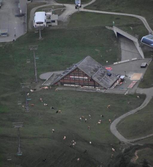 בית מלון כפרי Des Portes Du Soleil