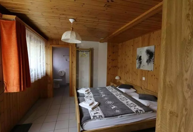 هتل Des Portes Du Soleil