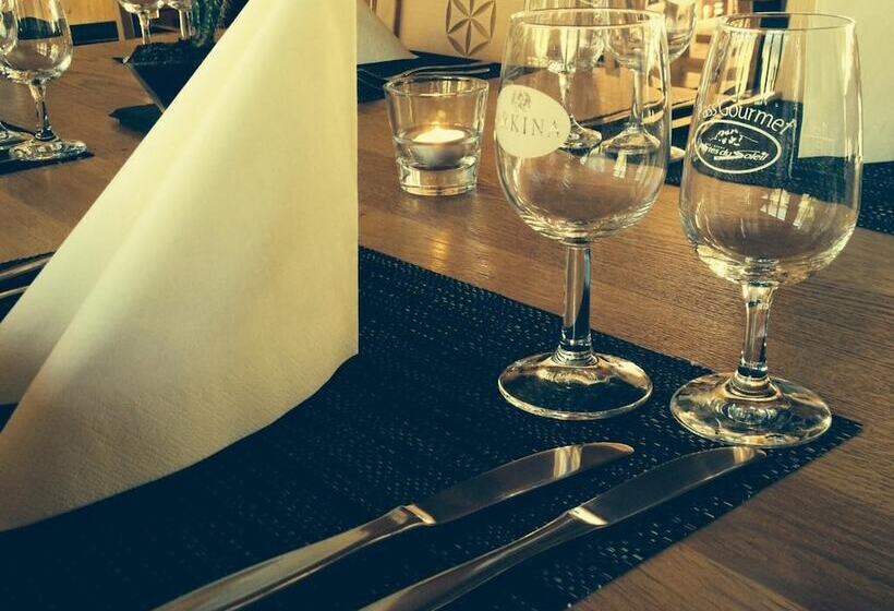 בית מלון כפרי Des Portes Du Soleil