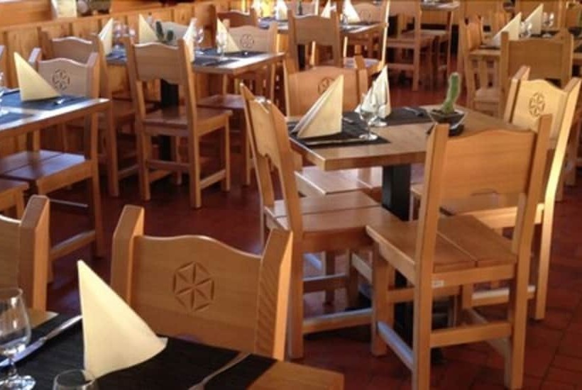 בית מלון כפרי Des Portes Du Soleil