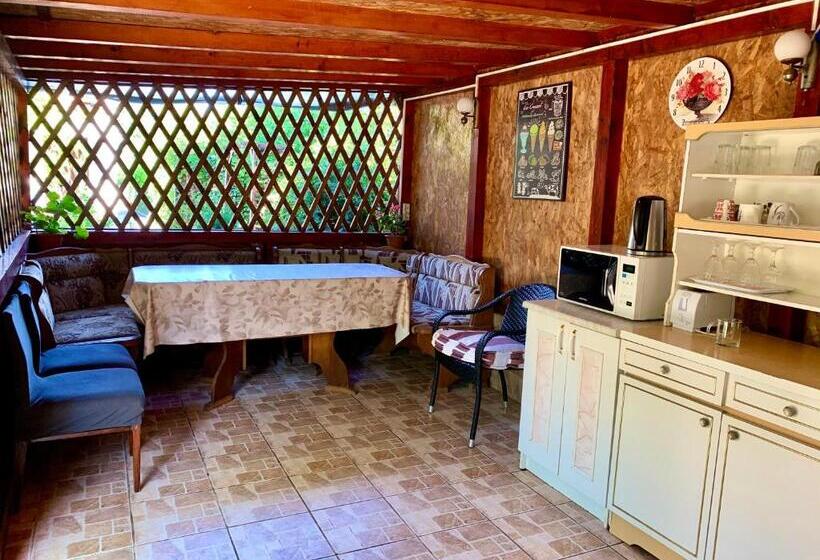 بنسيون Casa Palaghia