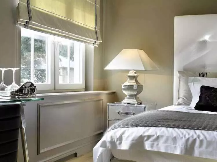 Aamiaismajoitus (B&B) Villa Reynaert